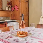 Chez Jade Et Ambre * Эгишем