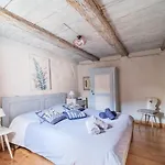 Chez Jade Et Ambre Апартаменты Эгишем